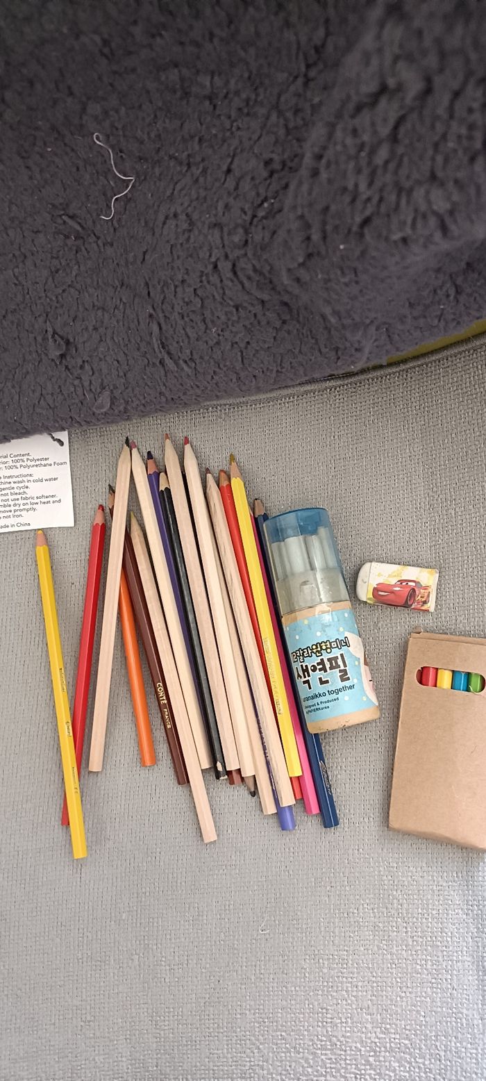 Lot crayons couleurs - photo numéro 5