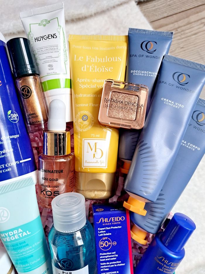 Box maquillage et soins neufs. lot de produits dans un coffret - photo numéro 4