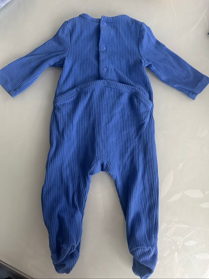 Pyjama - photo numéro 3