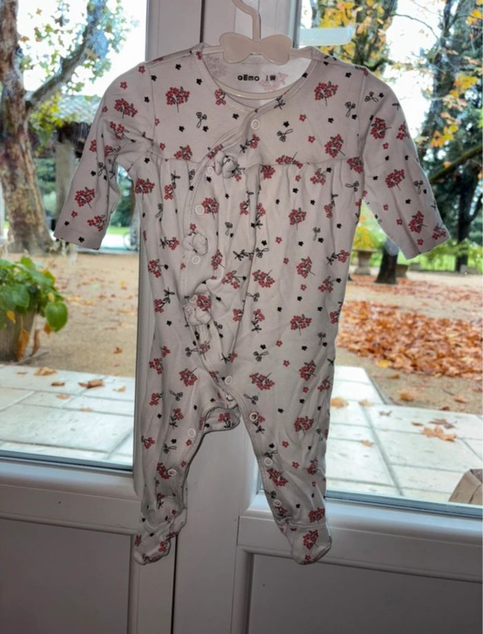 Lot 5 pyjama fille 9 mois - photo numéro 6