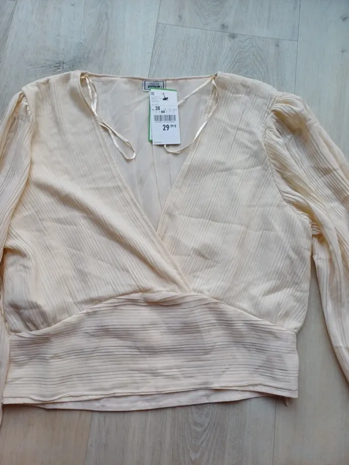 Haut crème/beige/jaune pale - photo numéro 3