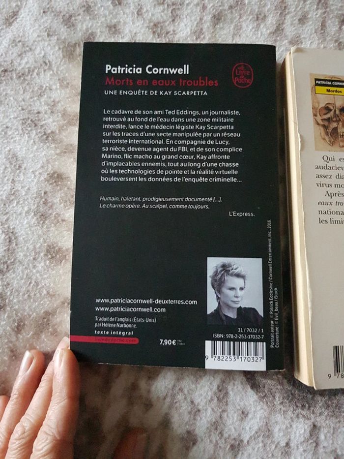 lot de 3 romans de Patricia Cornwell - Tomes 7 8 et 9 - photo numéro 5