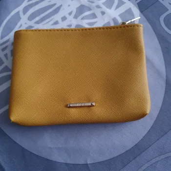 Porte monnaie ou petite pochette