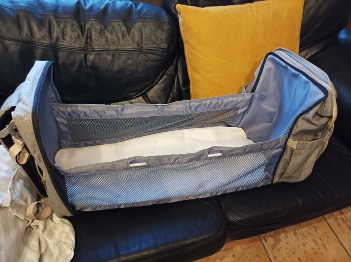 Sac à langer / lit d'appoint - photo numéro 7