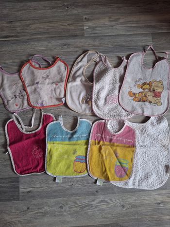 Bavettes bébé