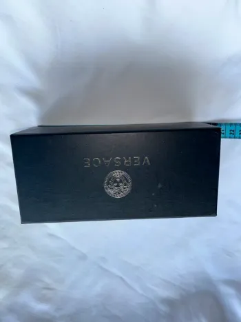 Boîte à lunette versace