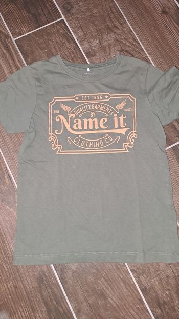 Tee shirt