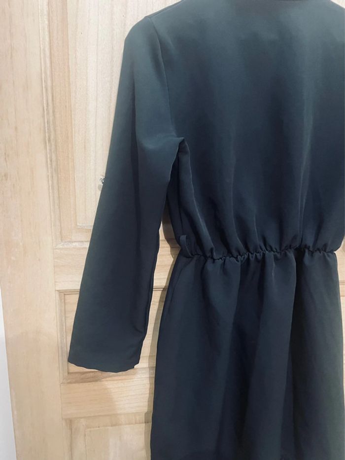 Robe chemise noire élégante avec dentelle – Taille M - photo numéro 10