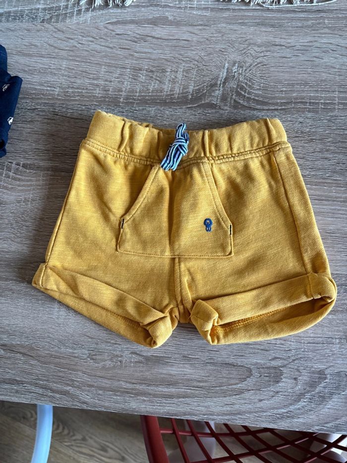 Lot vêtements Obaïbi 6 mois - photo numéro 2