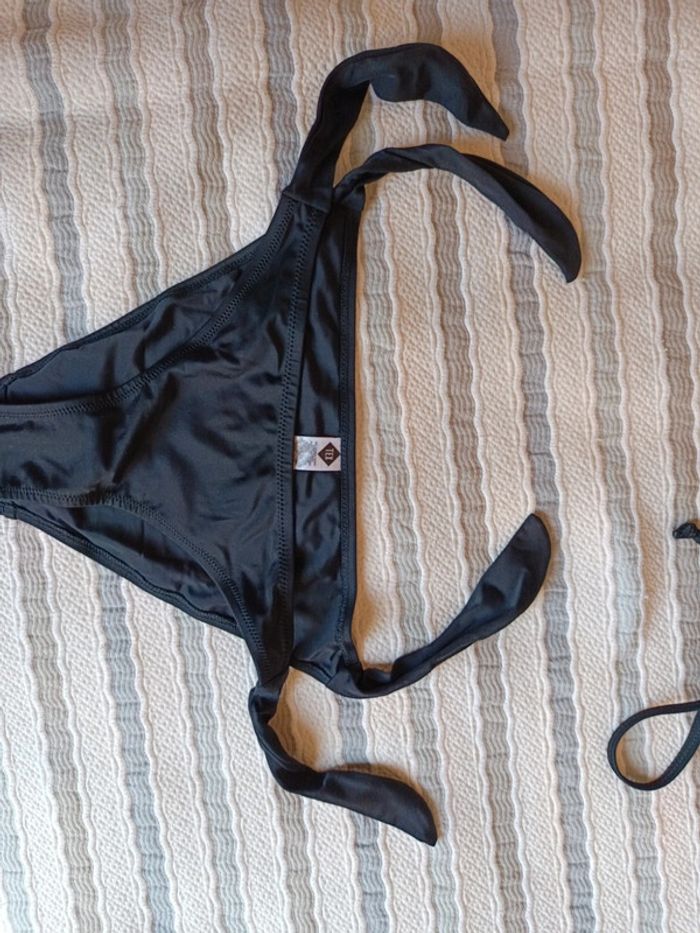 Maillot de bain noir t.36 neuf - photo numéro 3