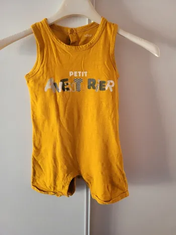 Combishort  taille 3 ans