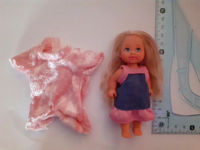 🎀 Déguisement de lapin pour petite poupée - photo numéro 5