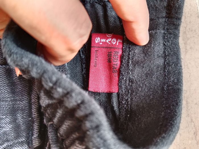 Jean noir levis - photo numéro 2