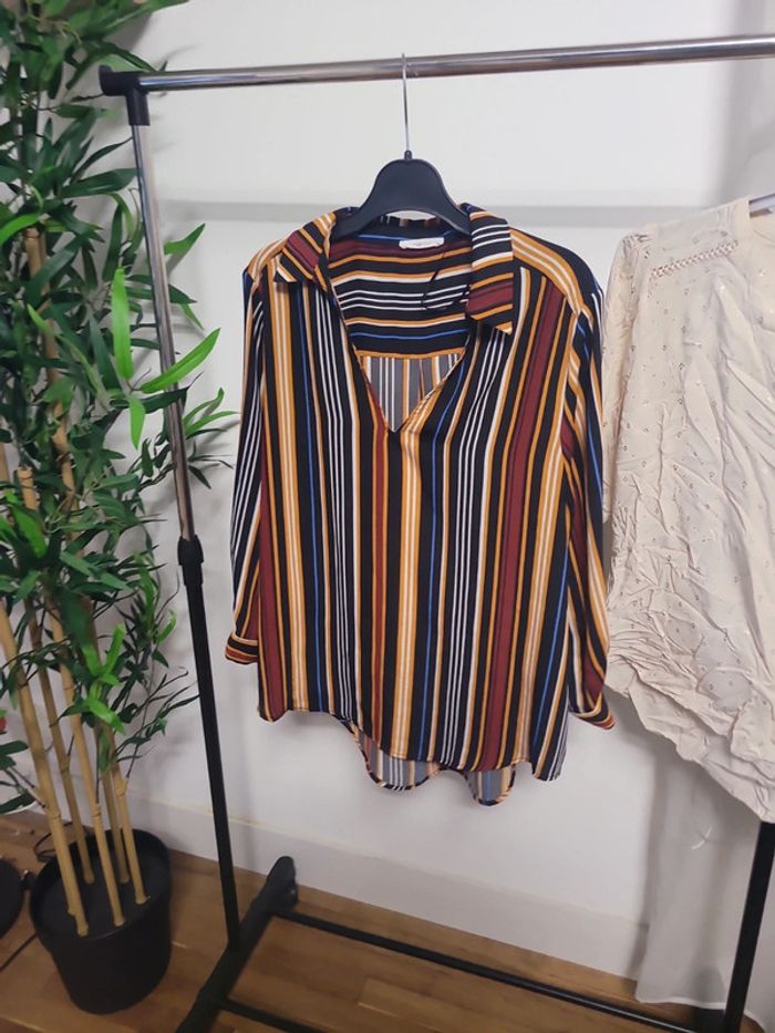 Lot de blouses - photo numéro 2