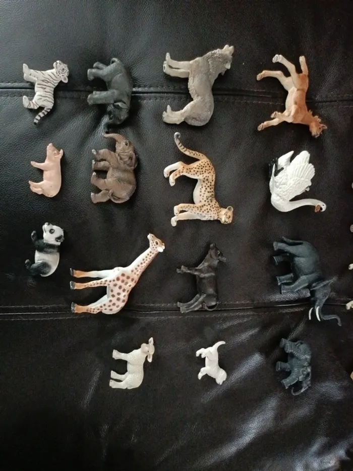 Figurines a 3 euros l unite - photo numéro 3