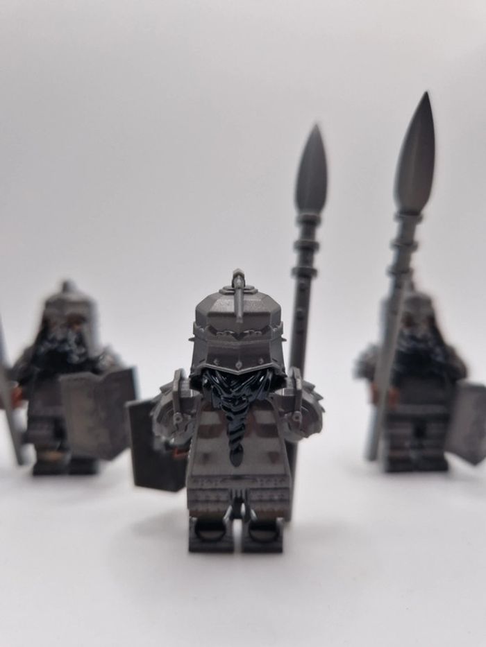 Figurines type lego 4 guerriers nains seigneur des anneaux / hobbit - photo numéro 4