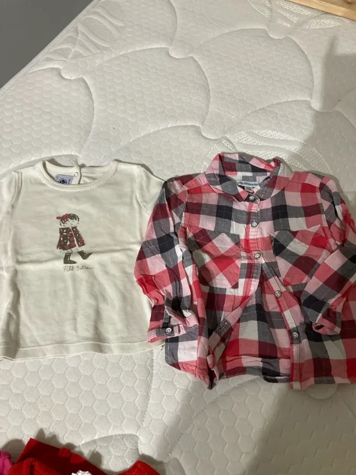 Lot tee-shirts ml et mc 18 mois - photo numéro 2