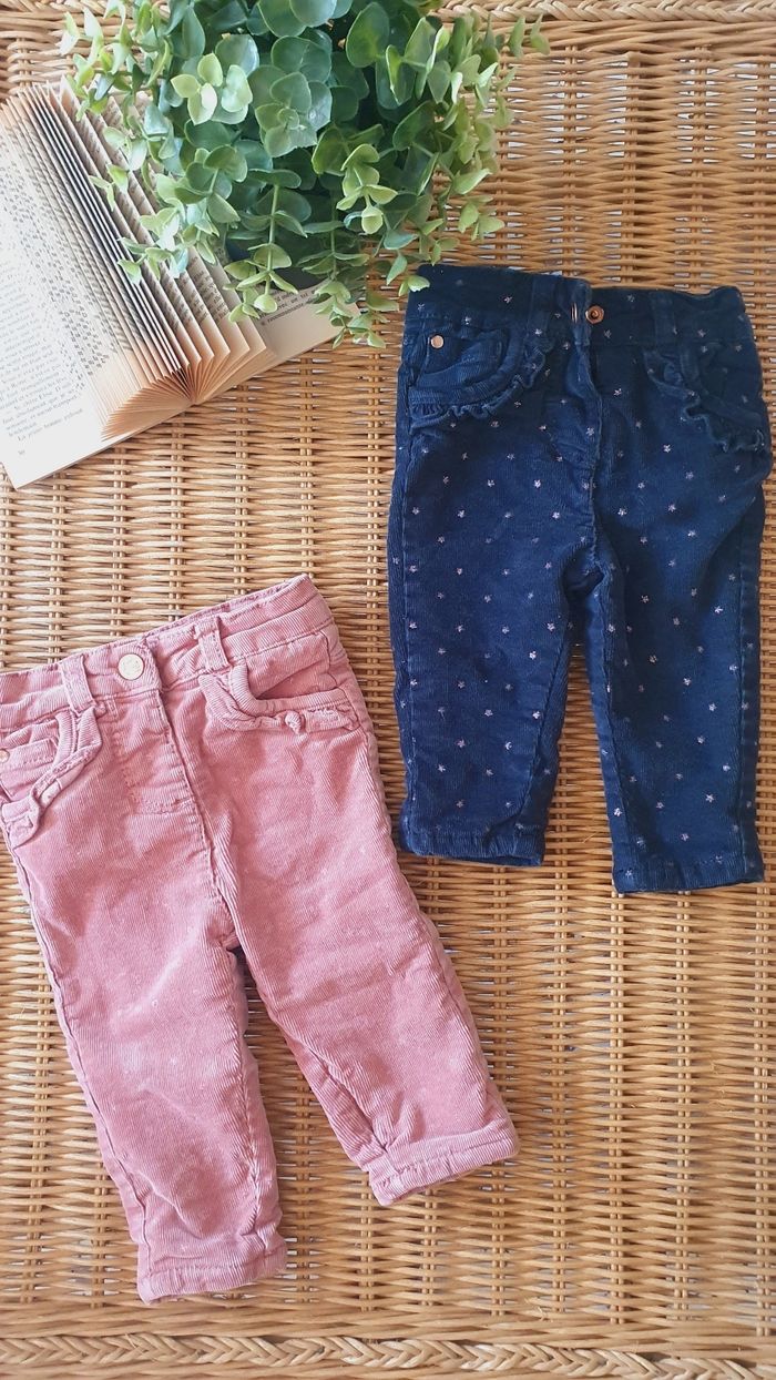Pantalon 3 mois fille très bon état - photo numéro 9