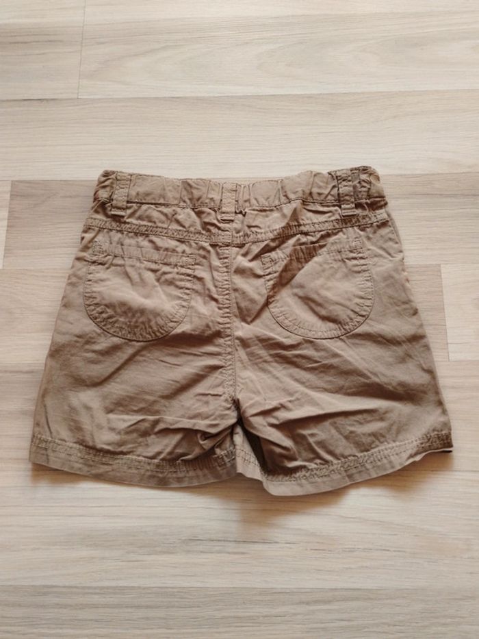 Short 6-7 ans couleur taupe - photo numéro 3