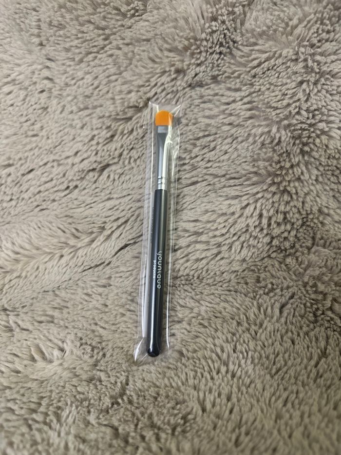 Pinceau à paupière Younique