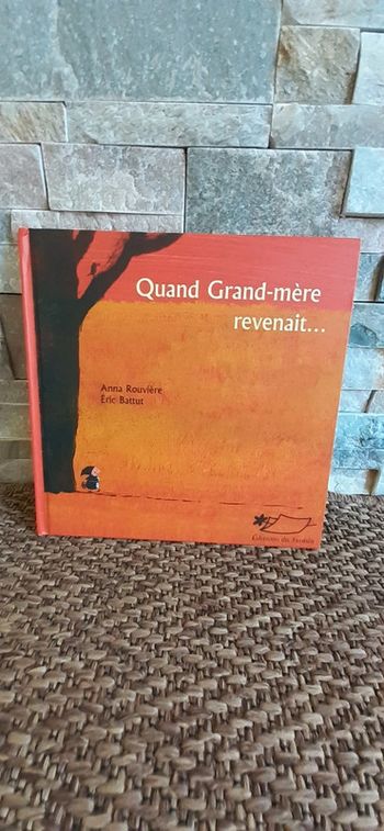 Livre neuf Quand grand mère revenait