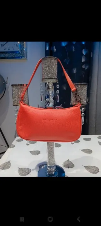 Sac longchamp couleur crevette