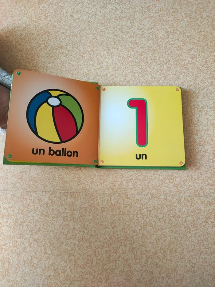 Livre le premier dictionnaire de bébé "les nombres" - photo numéro 3
