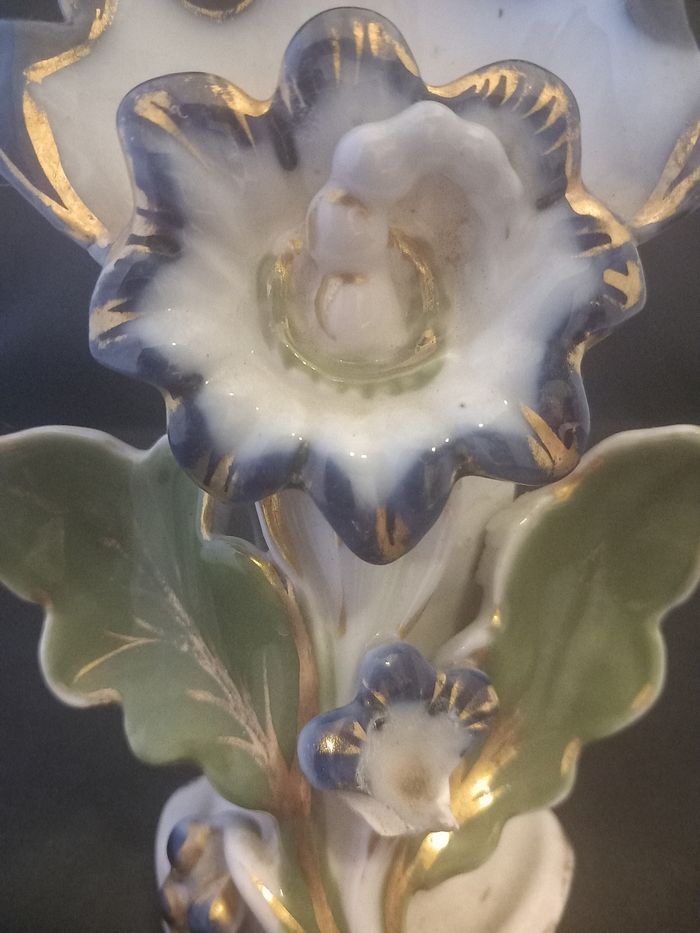 Vase en forme fleur - photo numéro 2