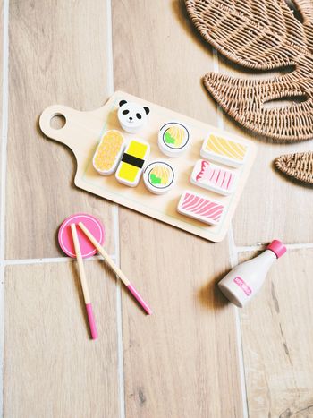 🥢Dinette plateau japonais sushis makis petits pandas et baguettes en bois