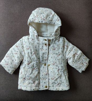 Manteau en très bon état.