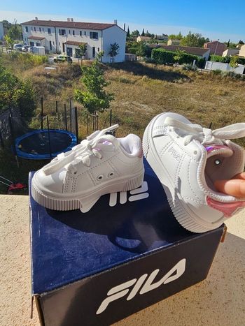 Baskets bébé fille