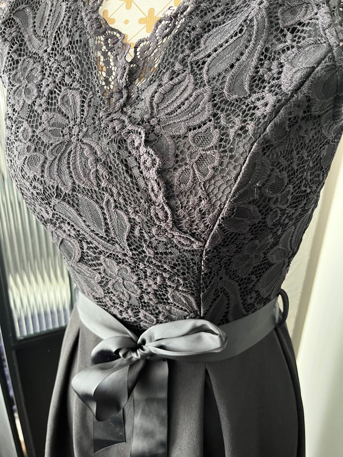 Robe Morgan 36 noire dentelle élégante ceinture soirée chic - photo numéro 5