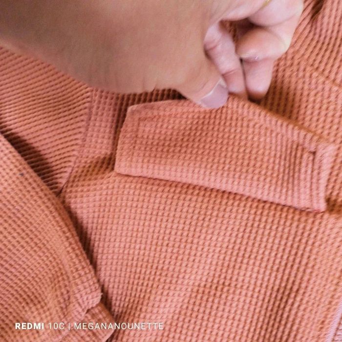 🧡 Veste gilet zippée à capuche texturée – Taille 4 ans / 104 cm - photo numéro 5