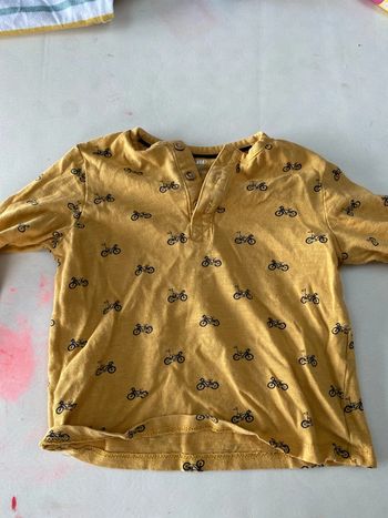 TEE shirt ml 18 mois