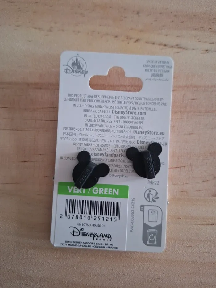 Pin's Disneyland Paris Lotso Fraise Toy Story - photo numéro 2