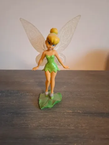 Figurine disneyland Paris fée clochette peter pan