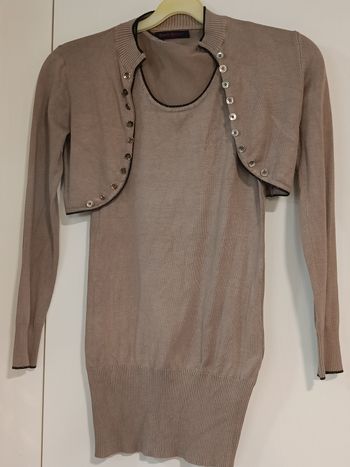 Haut + gilet couleur taupe