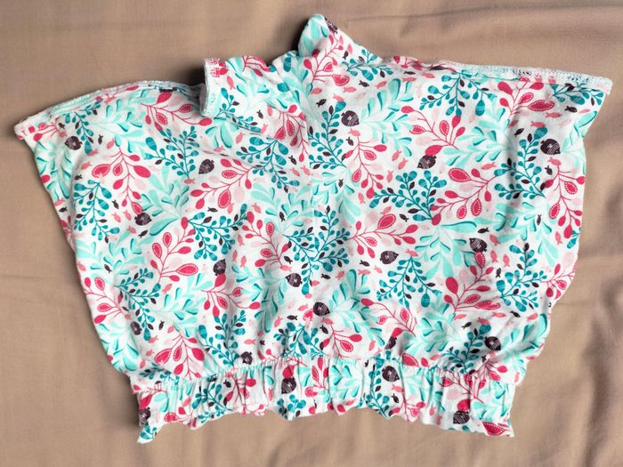 Short blanc, motifs multicolores - photo numéro 2