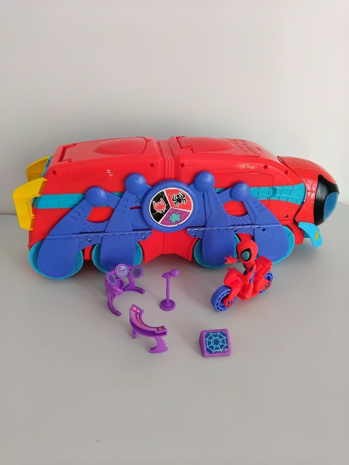 SPIDEY Arachno Mobile Camion QG Spider 🕸 - photo numéro 8