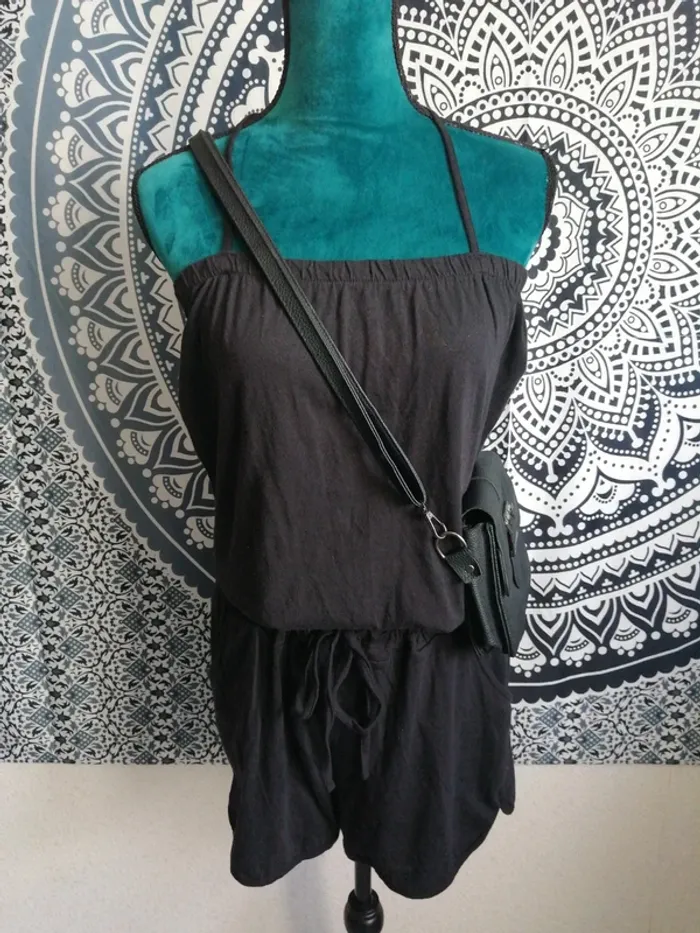 Combishort noir dos nu avec poches et liens à nouer à la kuque et à la taille / esmara / (40-42)