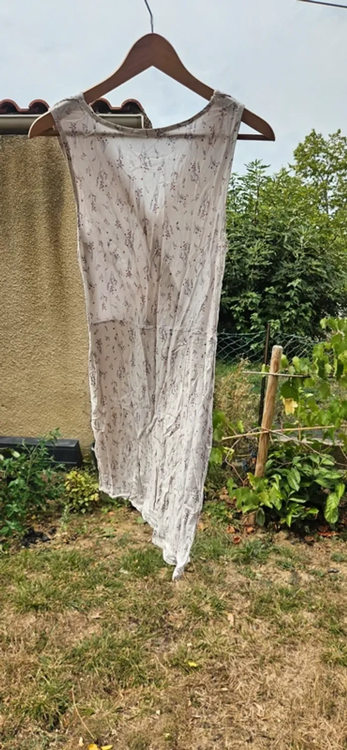 Robe à fleur - photo numéro 3
