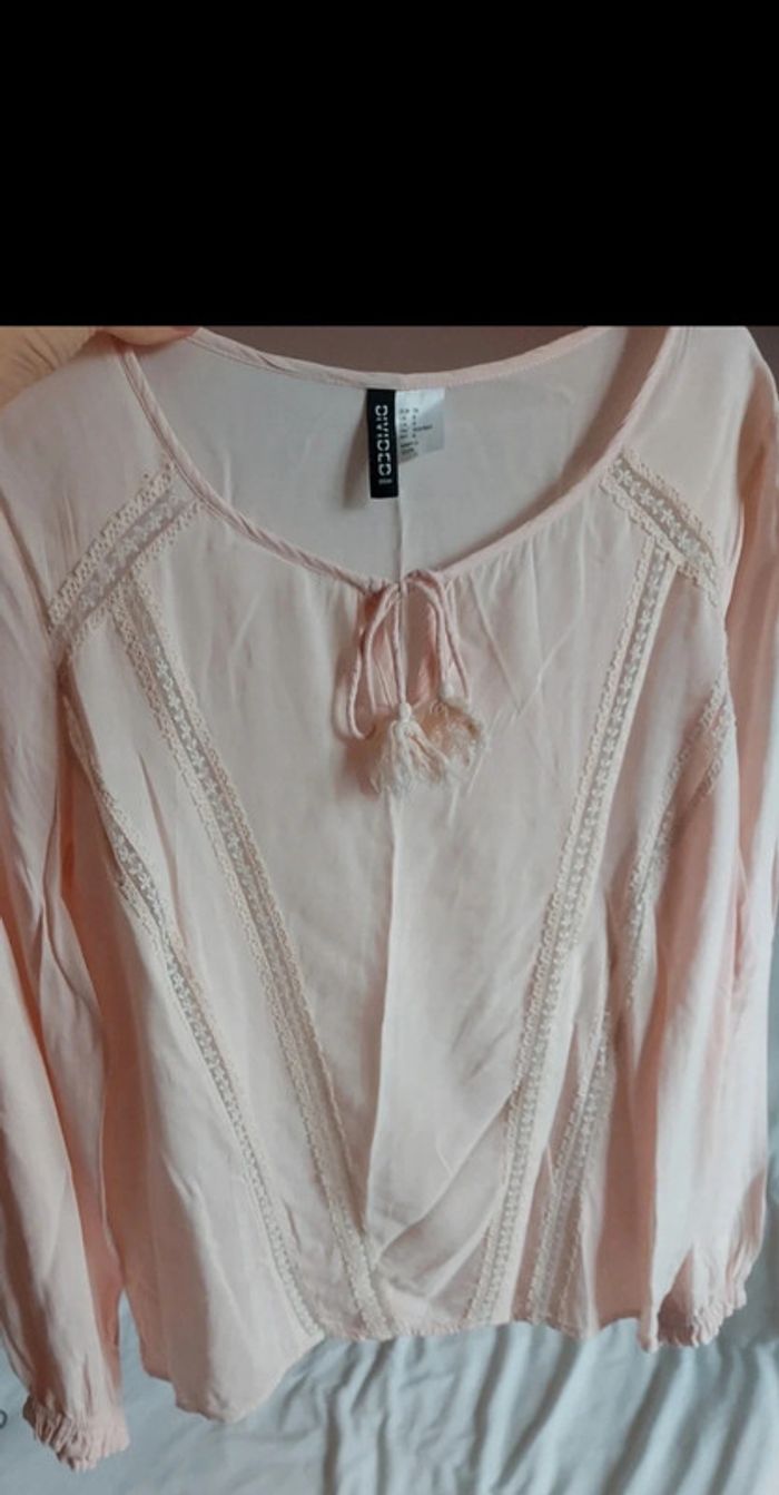 Blouse Divided H&M taille 38 - photo numéro 2