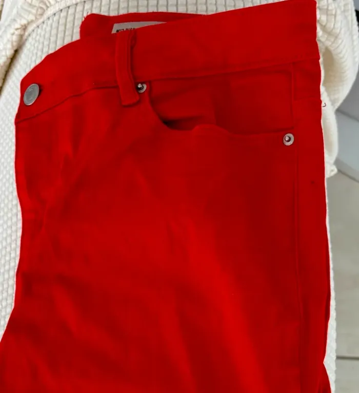 Pantalon rouge slim