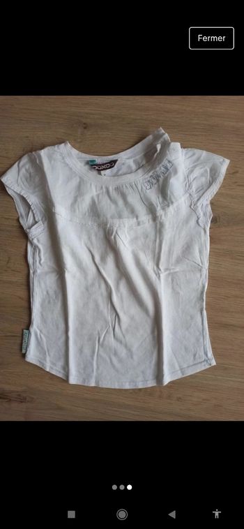 T-shirt blanc broderie turquoise dans le dos ooxoo 6 ans