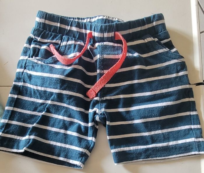 Lot 2 short 12 mois Verbaudet et Kiabi - photo numéro 6