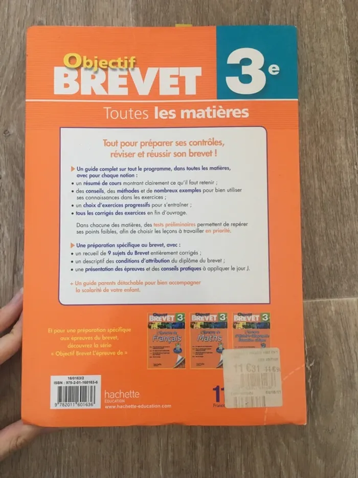 Livre scolaire 3ème toute les matières - photo numéro 2