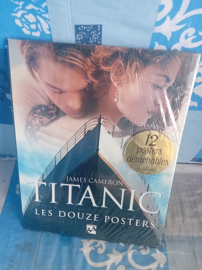 12 poster Titanic neuf