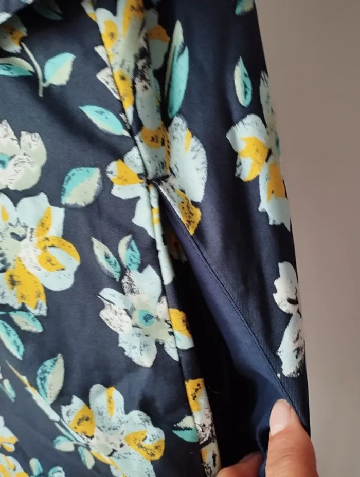 Robe en soie taille 40 Essentiel Antwerp - photo numéro 6