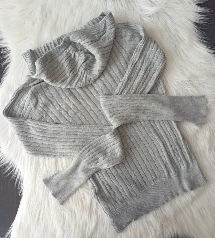 Pull à capuche gris torsadé 12 ans- 150cm - photo numéro 5
