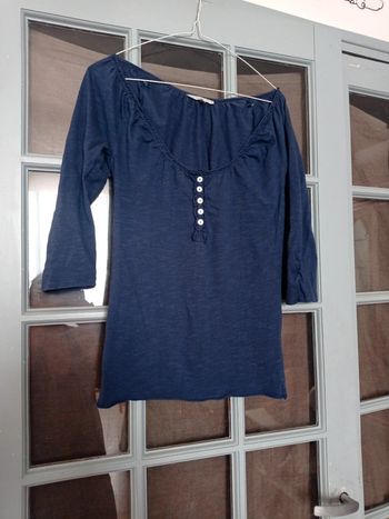 Tee shirt